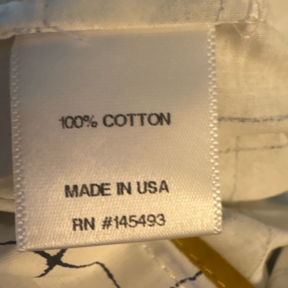 Abstract Print Button-Front Skirt - Picture 4 of 5